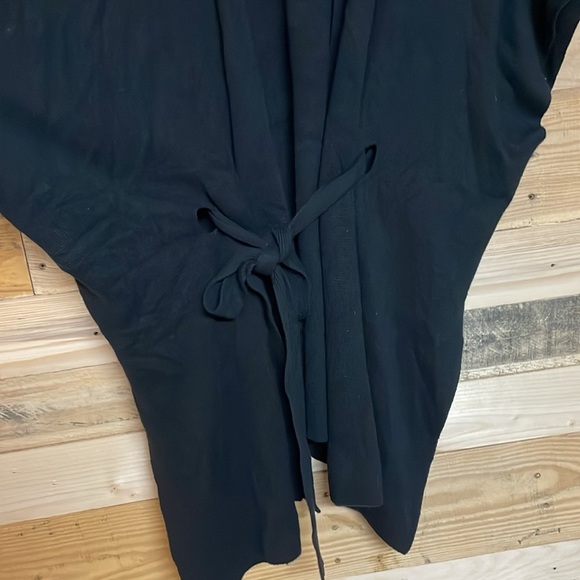 Banana Republic size OS Black Open Front Tie Soft and Stretchy Sweater Cardigan - Picture 3 of 10